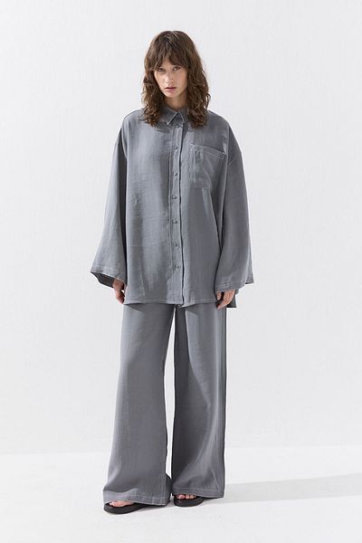 Hooopstore Comfortable Gray Trouser Suit with Stitching Detail