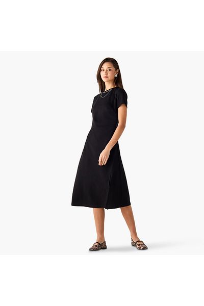 FAV Ruched Detail T-shirt Dress with Slit and Chain Accent