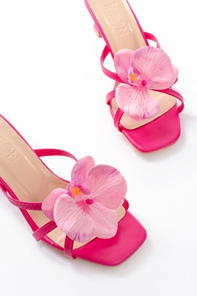 Aymood S-622 Fuchsia Orchid Detailed Thin Heeled Women's Slippers