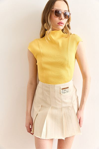 Olalook Women's Yellow Stand Collar Stitching Detailed Crop Blouse Blz-19003005