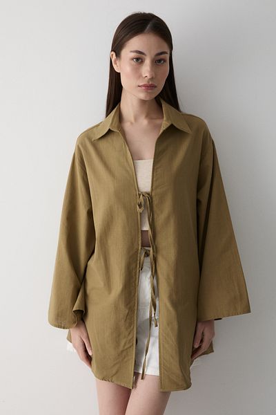 Laluvia Ölgrüne Kimono-Bluse mit Schnürung