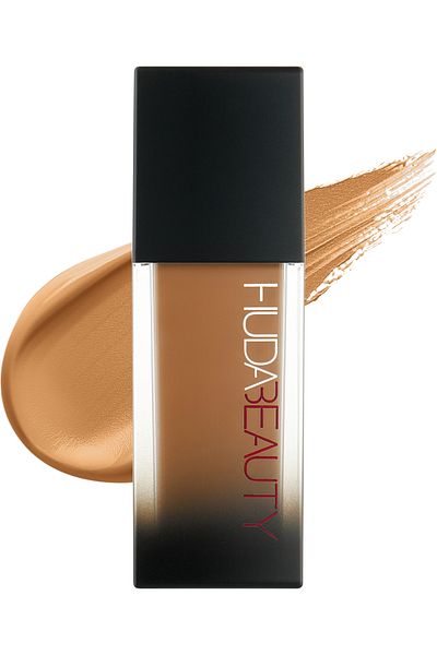 Huda Beauty Foundation Macaroon 230N