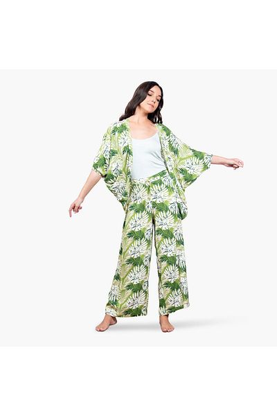 Aadaraya Aadaraya All-Over Print Pyjama Set
