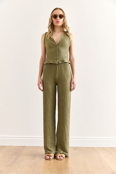 Olalook Women's Khaki Textured Vest Pants Suit Tkm-19000392