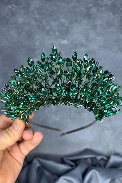 Hayalperest boncuk Emerald Green Maria Intensely Embroidered Crystal Bridal Henna Crown Hair Accessory