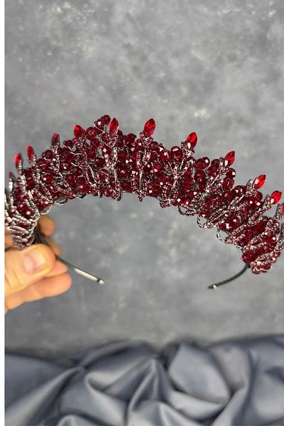 Hayalperest boncuk Burgundy Crystal Bead Embroidered Steaming Bridal Crown