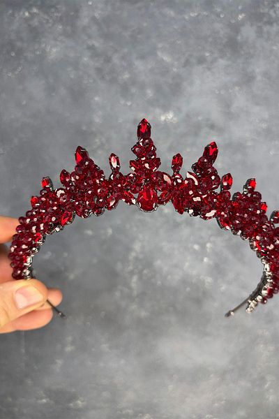 Hayalperest boncuk Burgundy Lycia Bead Embroidered Bridal Henna Crown