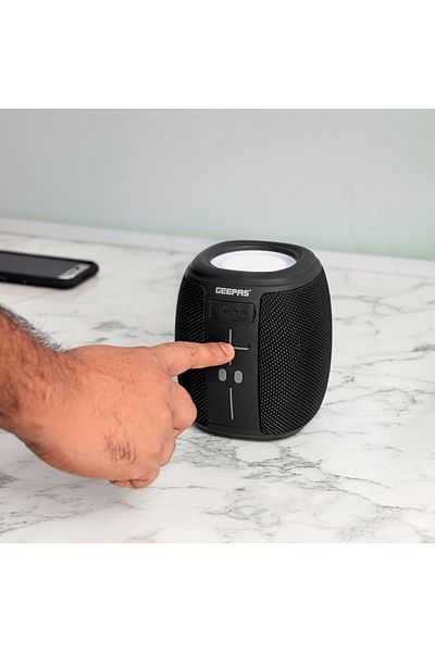 Geepas Portable Wireless Speaker/FM/USB/BT/1x36