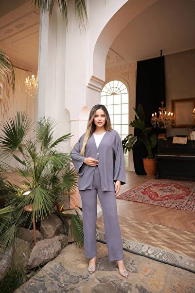 Afili butik بدلة ايروبين بزر واحد مع سترة