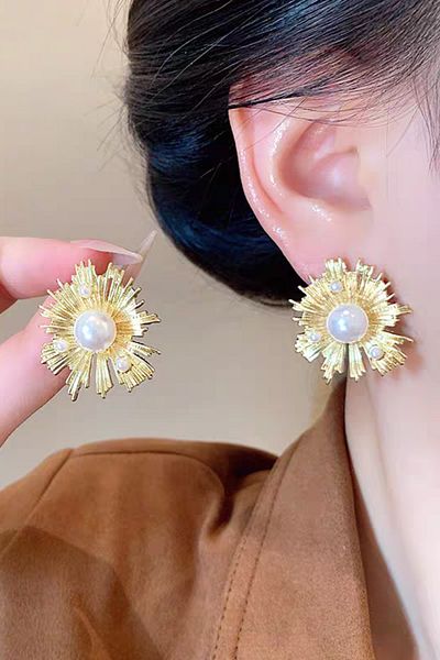 ARTEMİSİA Women's Special Design Faux Pearl Earrings