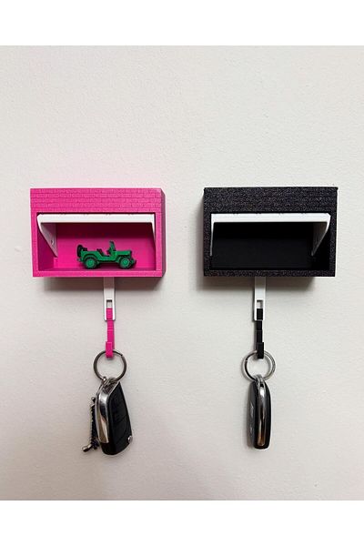 D&B Movable Car Garage Keychain Holder 1 Piece (Black)