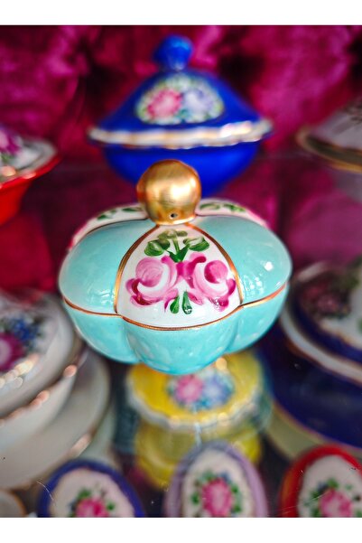 manushum El Boyama Porselen Kapaklı Papatya Lokumluk-mint