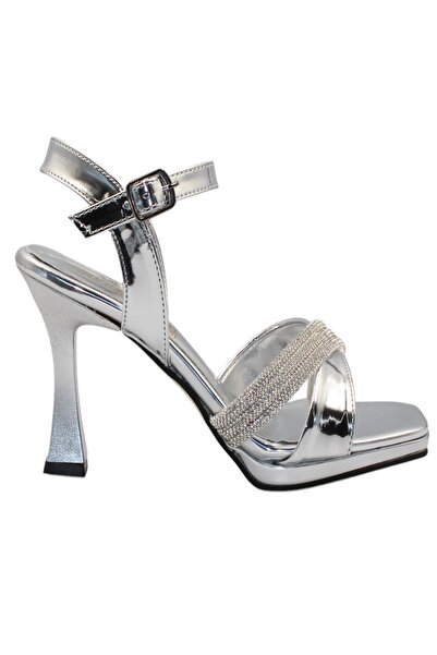 Celira Pantofi de damă cu toc clasic din piele lacuită argintie