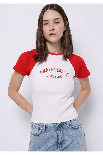 Colin's Tricou alb cu mânecă scurtă pentru femei, cu decolteu rotund, slim fit