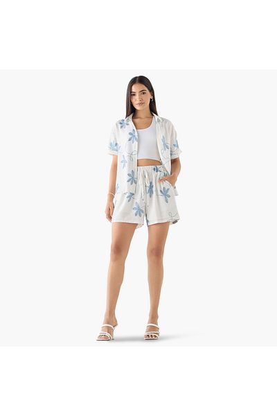 2Xtremz 2Xtremz Leaf Embroidered Leaf Shorts with Drawstring Closure and Pockets