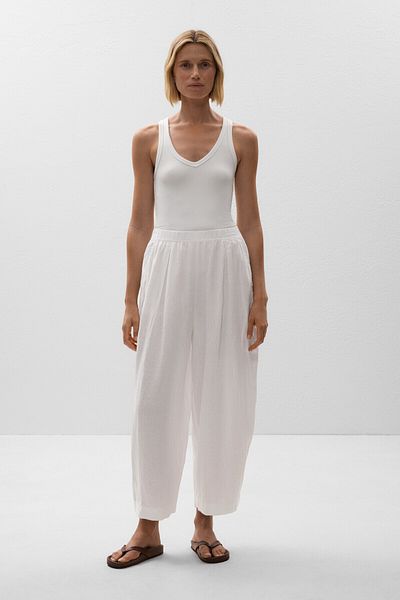 Oysho 100% linen crop balloon trousers