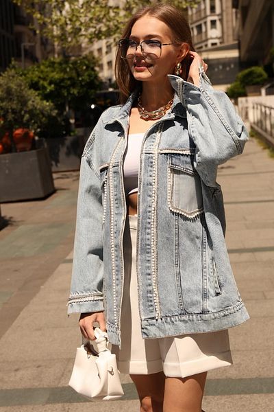 FEMELLE Jachetă de blugi oversize din denim cu broderie cu perle albastre