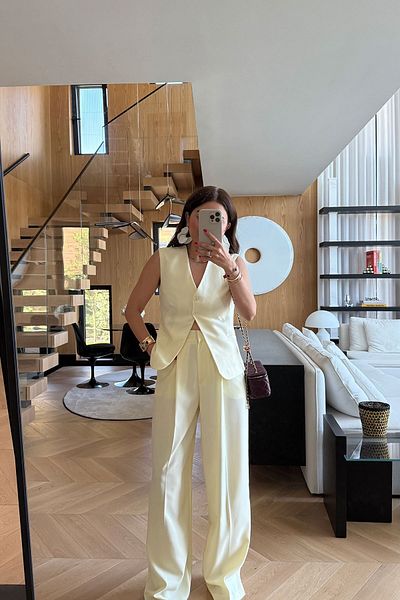 Özge Özgenç Pantaloni Palazzo plisați