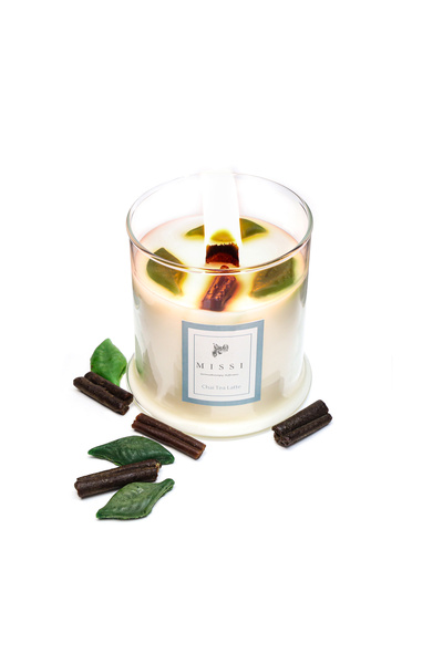 Missi Büyük Üfleme Cam Ahşap Fitilli Chaı Tea Latte Vegan Mum(380 GR)