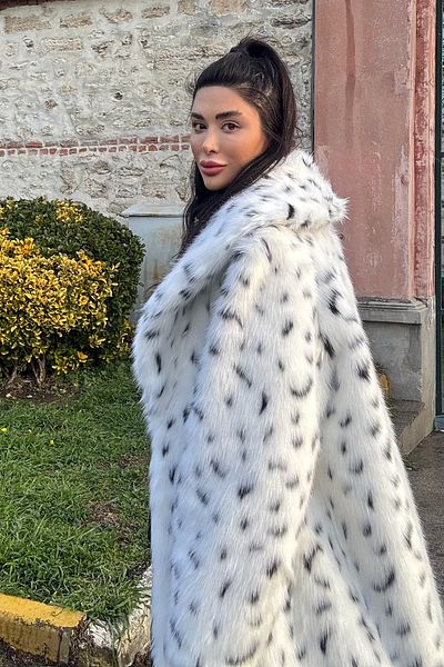 Açelya Okcu Premium English Collar Mob Wife Faux Fur Maxi Women's Coat