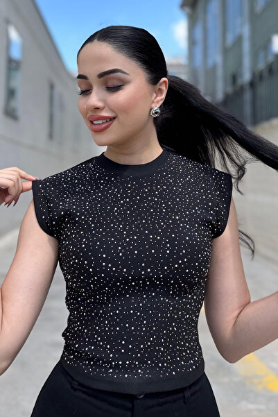 Genel Markalar Taşlı Kolsuz Bluz