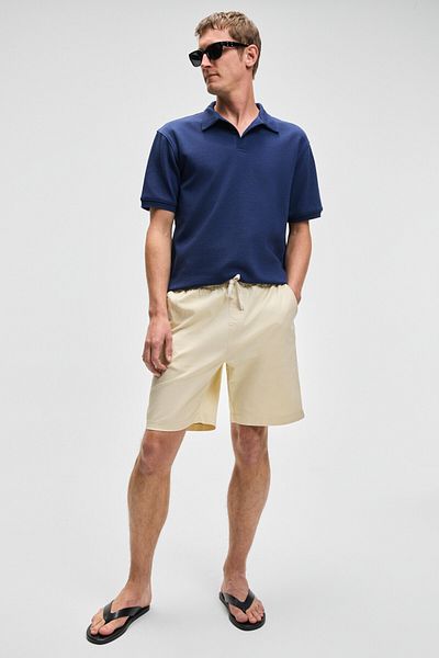 GRIMELANGE Lasper men's Stretch Fabric side pockets elastic waist Relaxed Fit vanilla shorts
