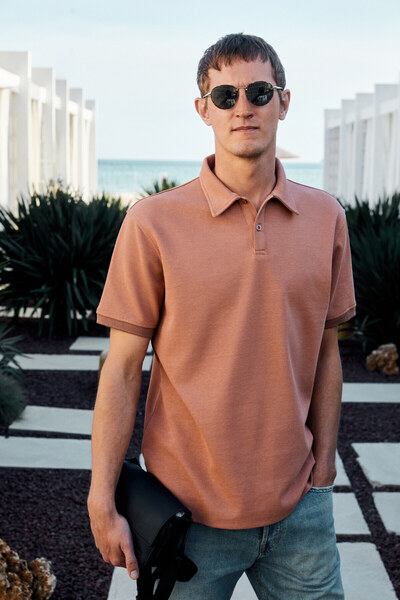 GRIMELANGE Laporte Men's Textured Fabric Slim Fit Brick Color Polo Collar T-shirt