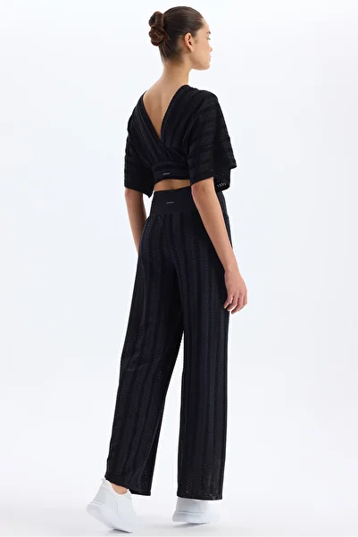 COMEUP Jacquard Hole Patterned Shorts Trousers Black