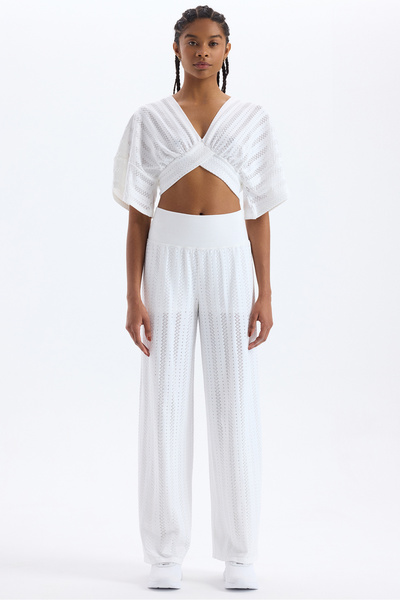 COMEUP Jacquard Hole Patterned Shorts Trousers White