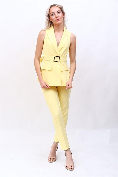 ÖNDER ÖZSOY Belted Classic Vest & Tube Leg Pants Set-Yellow