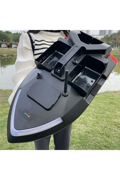 iUni Loď Nadit a Momit U80, 3 nádrže, 2 kg, 500 m, 12 000 mAh, 10 km/h, diaľkové ovládanie 2,4 GHz
