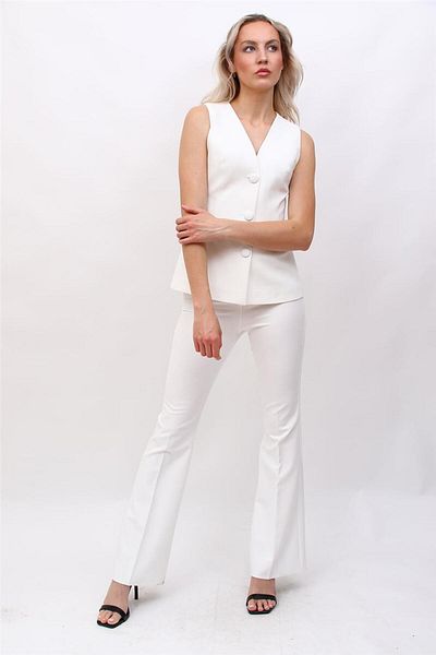 ÖNDER ÖZSOY Long Classic Vest & Flared Trousers Suit-White