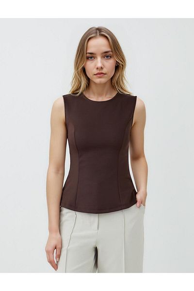 Jimmy Key Brown Crew Neck Sleeveless Slim Fit Knitted Blouse