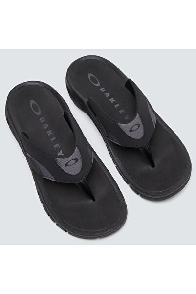 Oakley ΣΑΝΔΑΛΙ ΟΥ ΣΥΣΚΕΥΑΣΙΑ