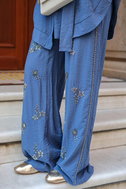 LOCCO Women's Embroidered Belt Suit Blue