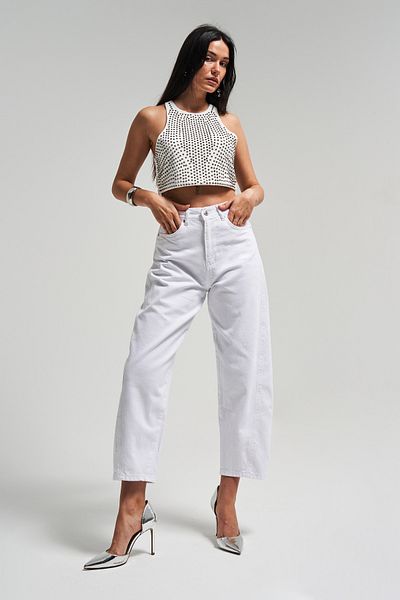 its basic Women's White Color 5S5-2 Carrot Fit Relaxed Cut 100% Cotton Non-Exposed Denim Jean
