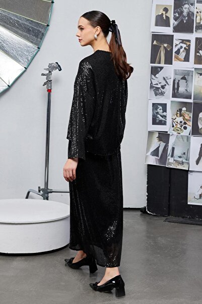 KADRİYE BAŞTÜRK Sequin Embroidered Pencil Skirt Black