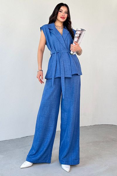Cappmoda TKM-13290 Μπλε λινό γιακά με ζώνη γιλέκο φαρδύ παντελόνι Σετ δύο τεμαχίων