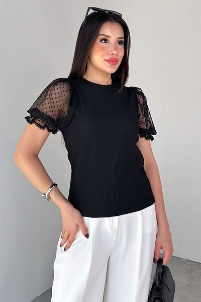 Cappmoda BLZ-06281 Μαύρη δαντέλα ελαστική μπλούζα με μανίκια με λεπτομέρειες