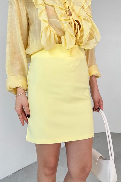 Cappmoda ETK-02337 Fusta mini de bază căptușită cu fermoar lateral galben