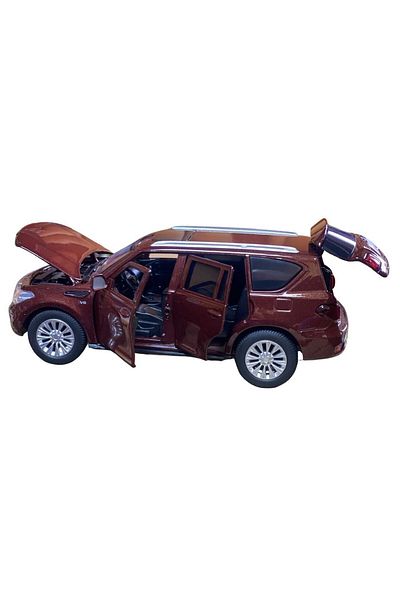 JPT Model Nissan Patrol Y62, brown 1/32 Tayumo