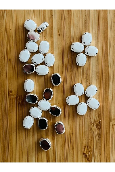 Öztürk Ovalni razmaknici od kamenja iz Bejogla Akril perle. 8x10mm. 30 komada.