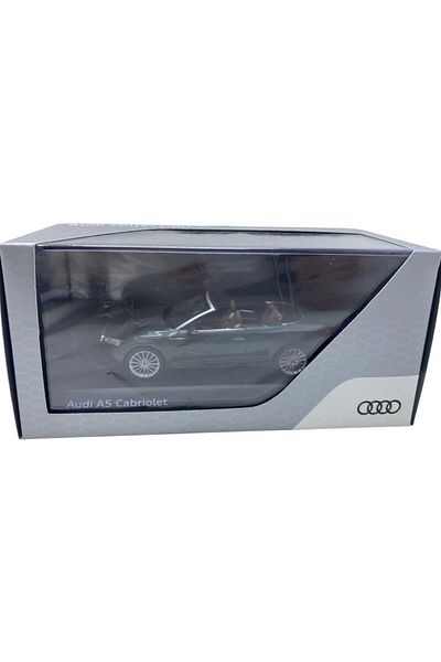 JPT 1/43 scale model 2017 Audi A5 Cabriolet, gotland green metallic