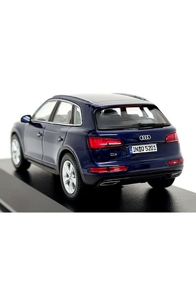 JPT Macheta 1/43 2017 Audi Q5, negru navarra blue Spark