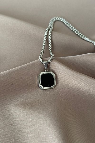 laria jewelry Square Black Natural Stone Locket Necklace
