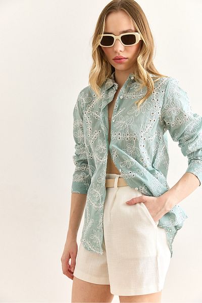 Olalook Women's Green Geometric Scallop Detailed Shirt Gml-19001324