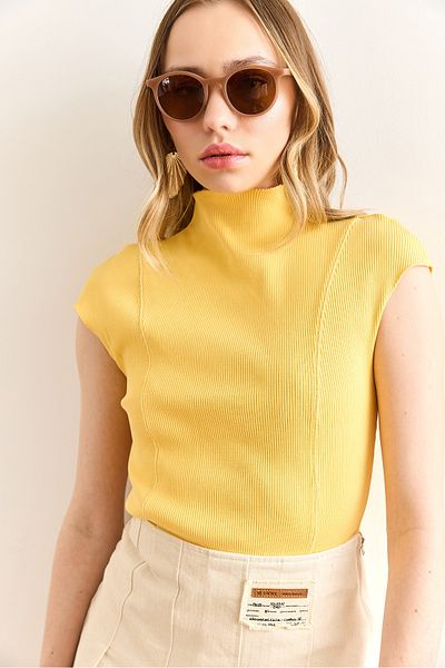 Olalook Women's Yellow Stand Collar Stitching Detailed Crop Blouse Blz-19003005