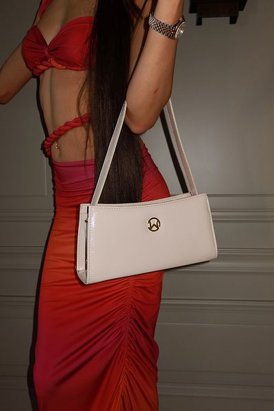 VAGGON Women's Cream Shiny Baguette Bag V00008-C