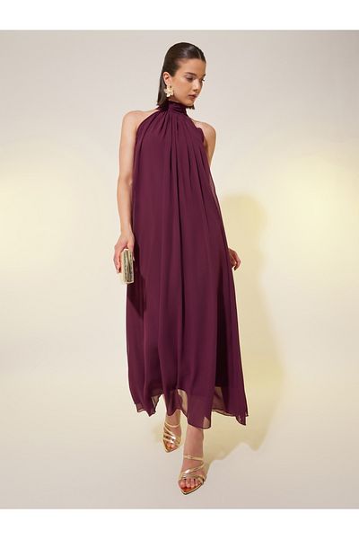 Styli Solid Sleeveless Halter Neck A-Line Maxi Dress