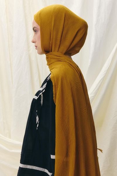 Fenza Lilyum Mustard Tasseled Cotton Shawl